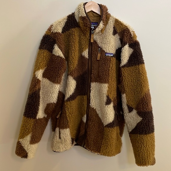 Patagonia Bear Block Retro-X deep pile jacket size L - Picture 1 of 4